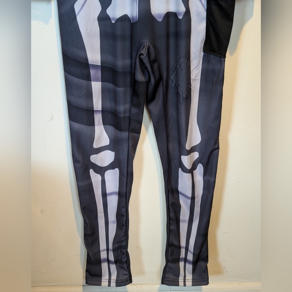 Spirit Halloween Fortnite Skull Trooper Skeleton Adult Large Costume - Picture 4 of 15